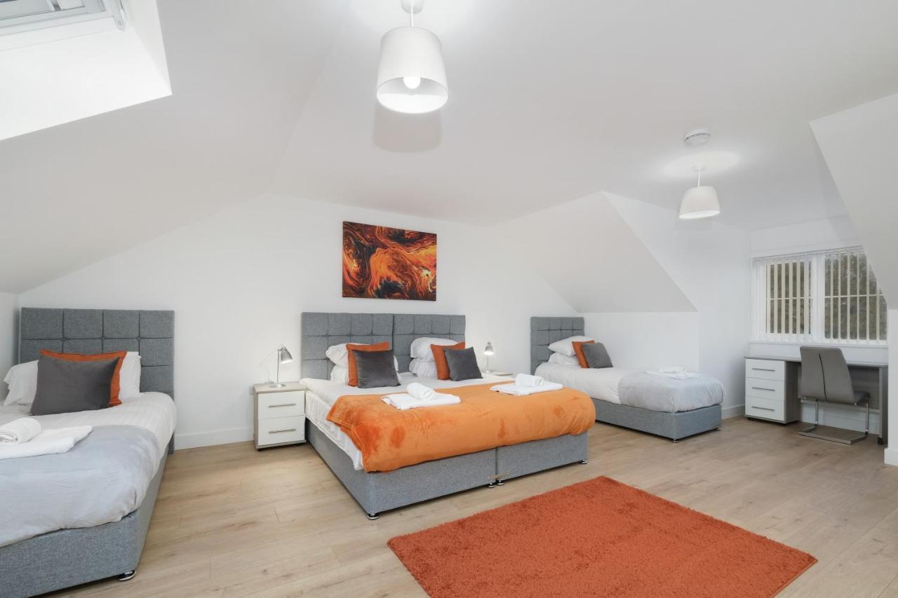 Pinewood Studios, Iver Slough Heathrow 1 & 2 Bedroom Apartments With Parking By Arista Living Esterno foto