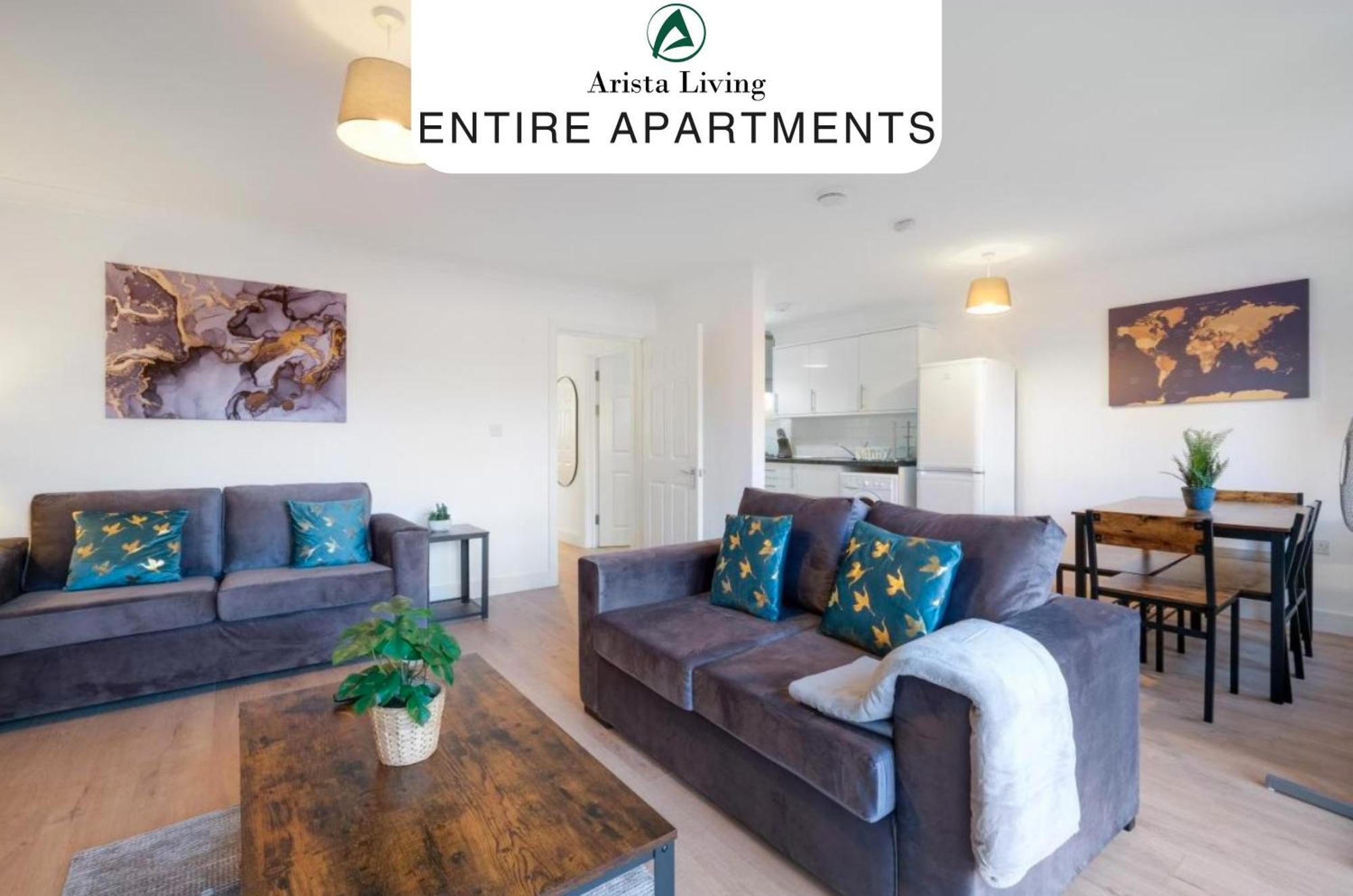 Pinewood Studios, Iver Slough Heathrow 1 & 2 Bedroom Apartments With Parking By Arista Living Esterno foto